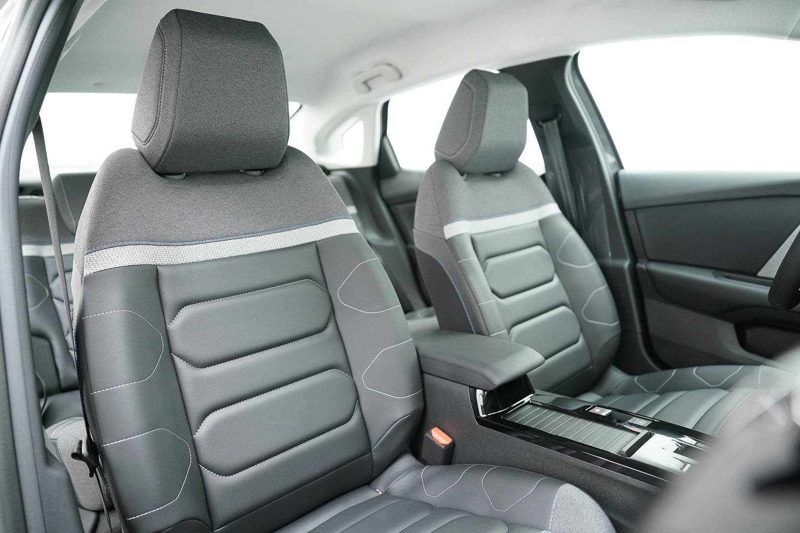 CITROEN C4 X - Foto 21