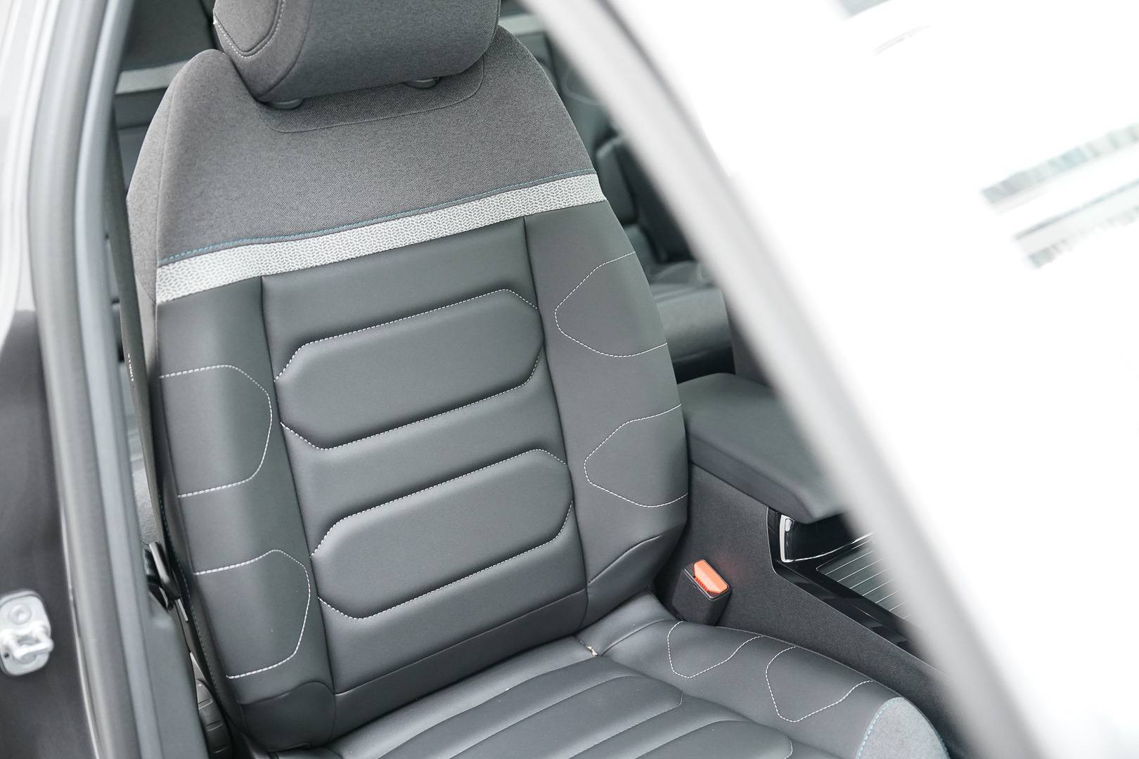CITROEN C4 X - Foto 22