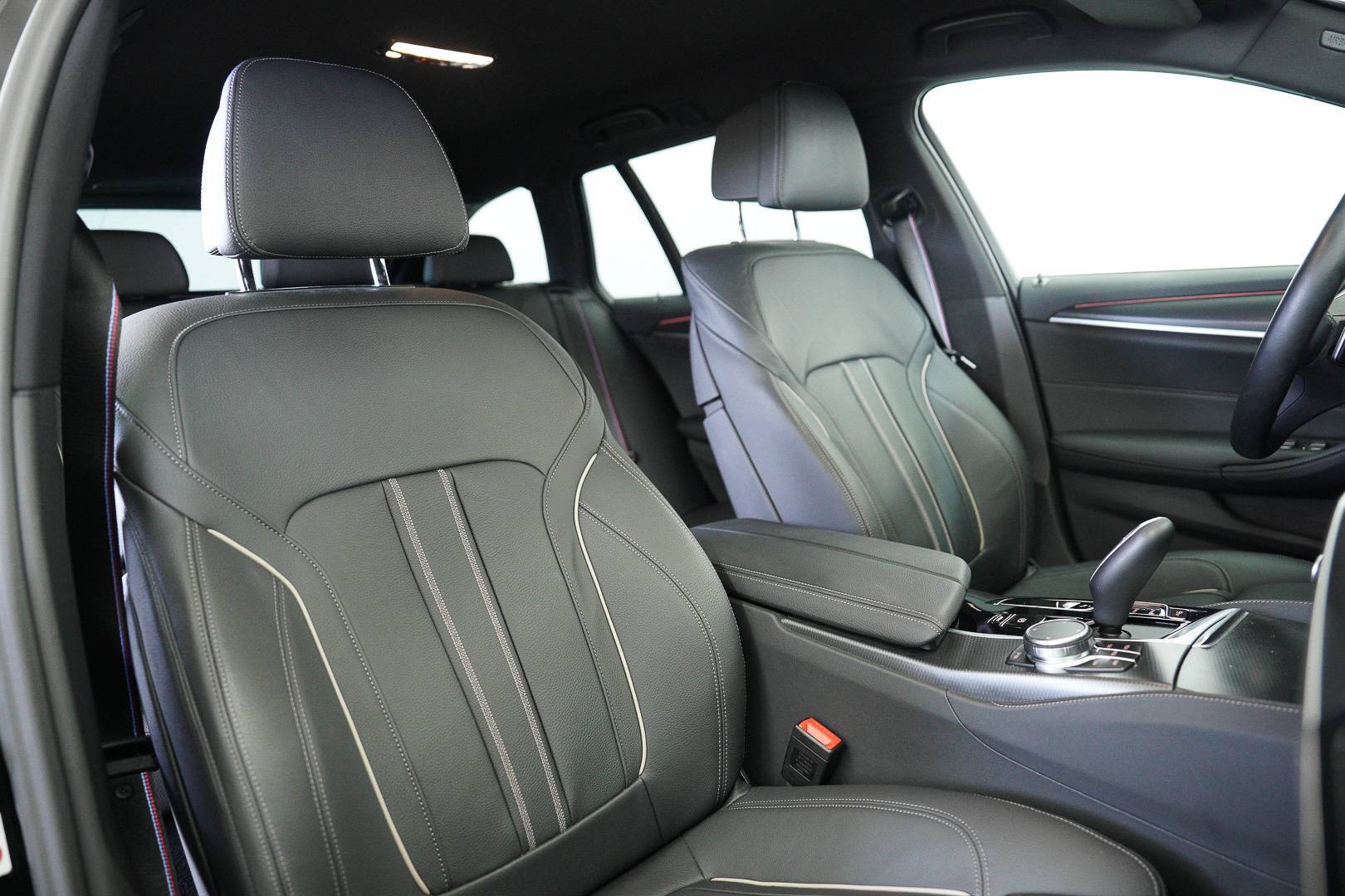 BMW Serie 5 Touring - Foto 24