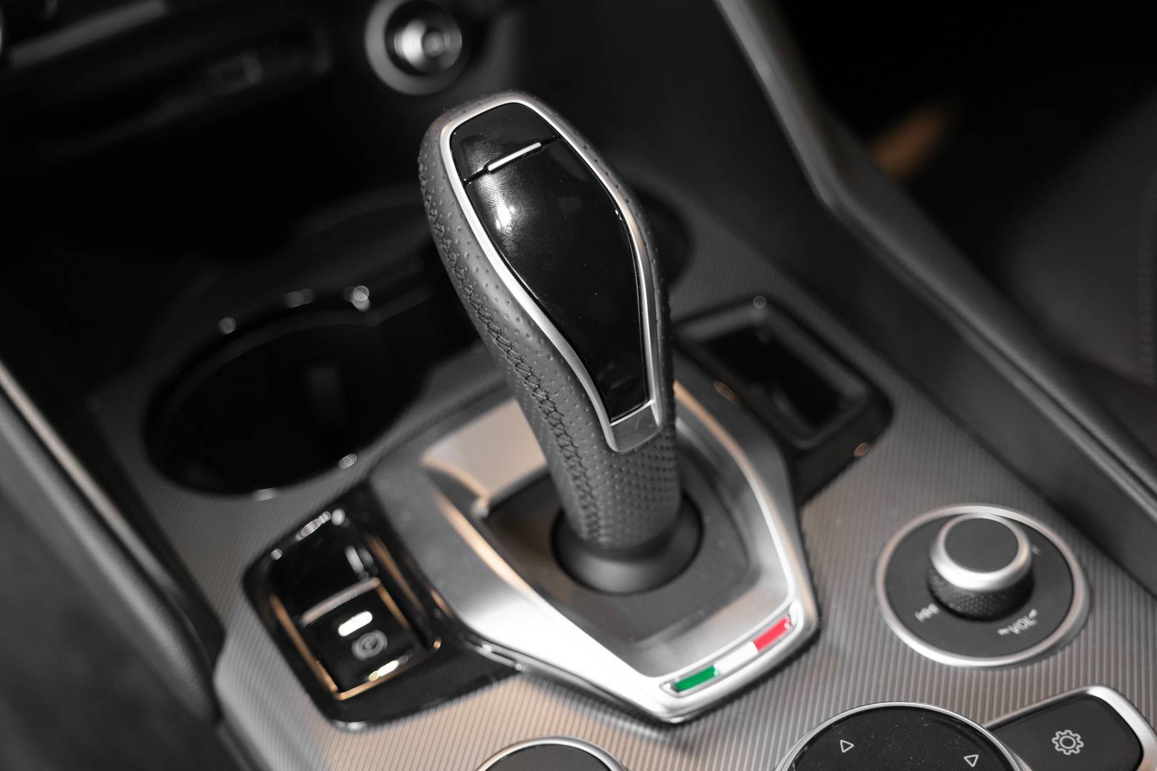 ALFA ROMEO GIULIA - Foto 20