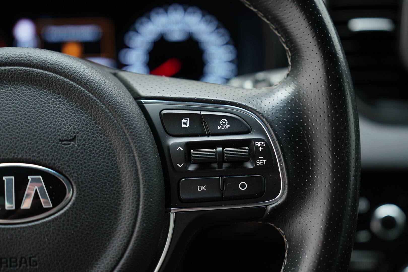 KIA Sportage - Foto 13