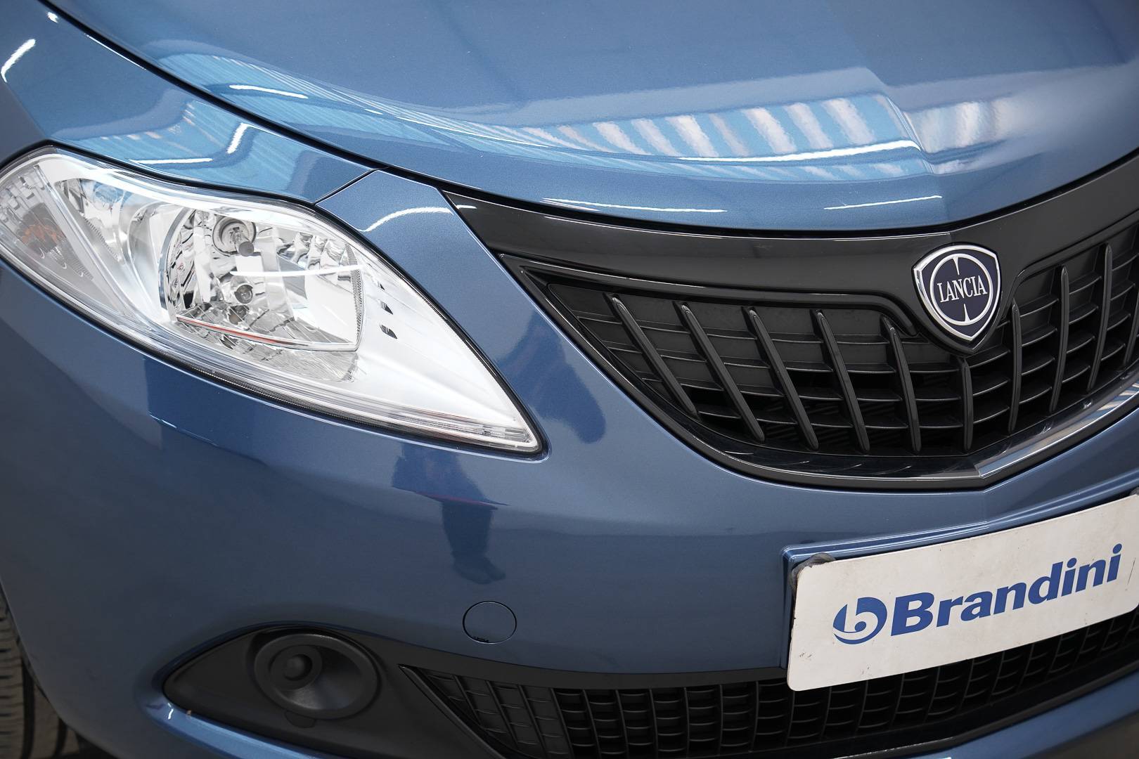 LANCIA Ypsilon - Foto 4