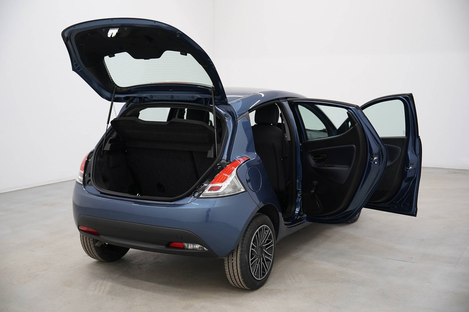 LANCIA Ypsilon - Foto 9