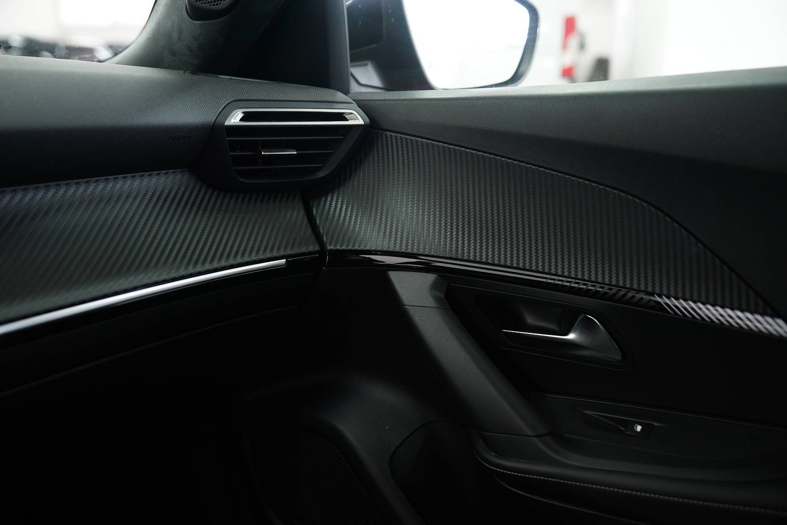 PEUGEOT 2008 - Foto 21