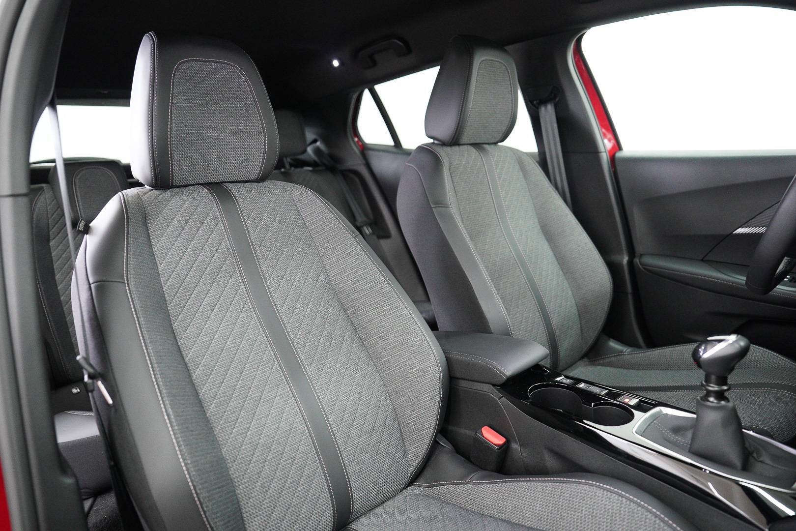 PEUGEOT 2008 - Foto 22