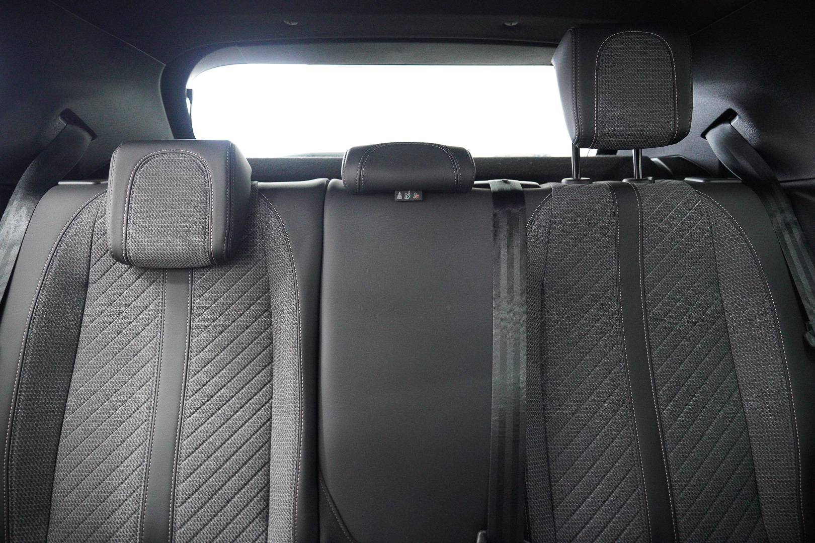 PEUGEOT 2008 - Foto 24