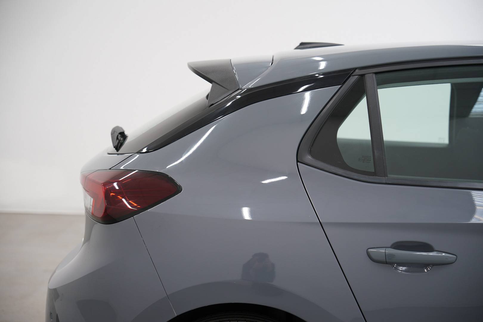 OPEL Corsa - Foto 6