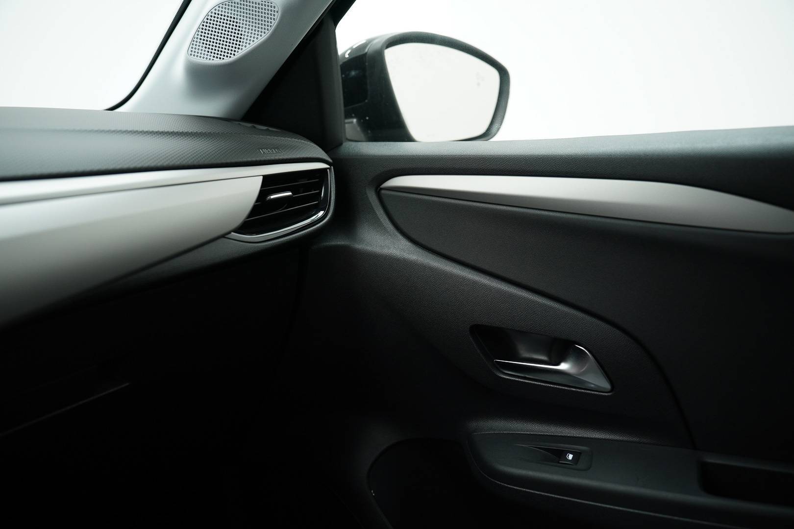 OPEL Corsa - Foto 21