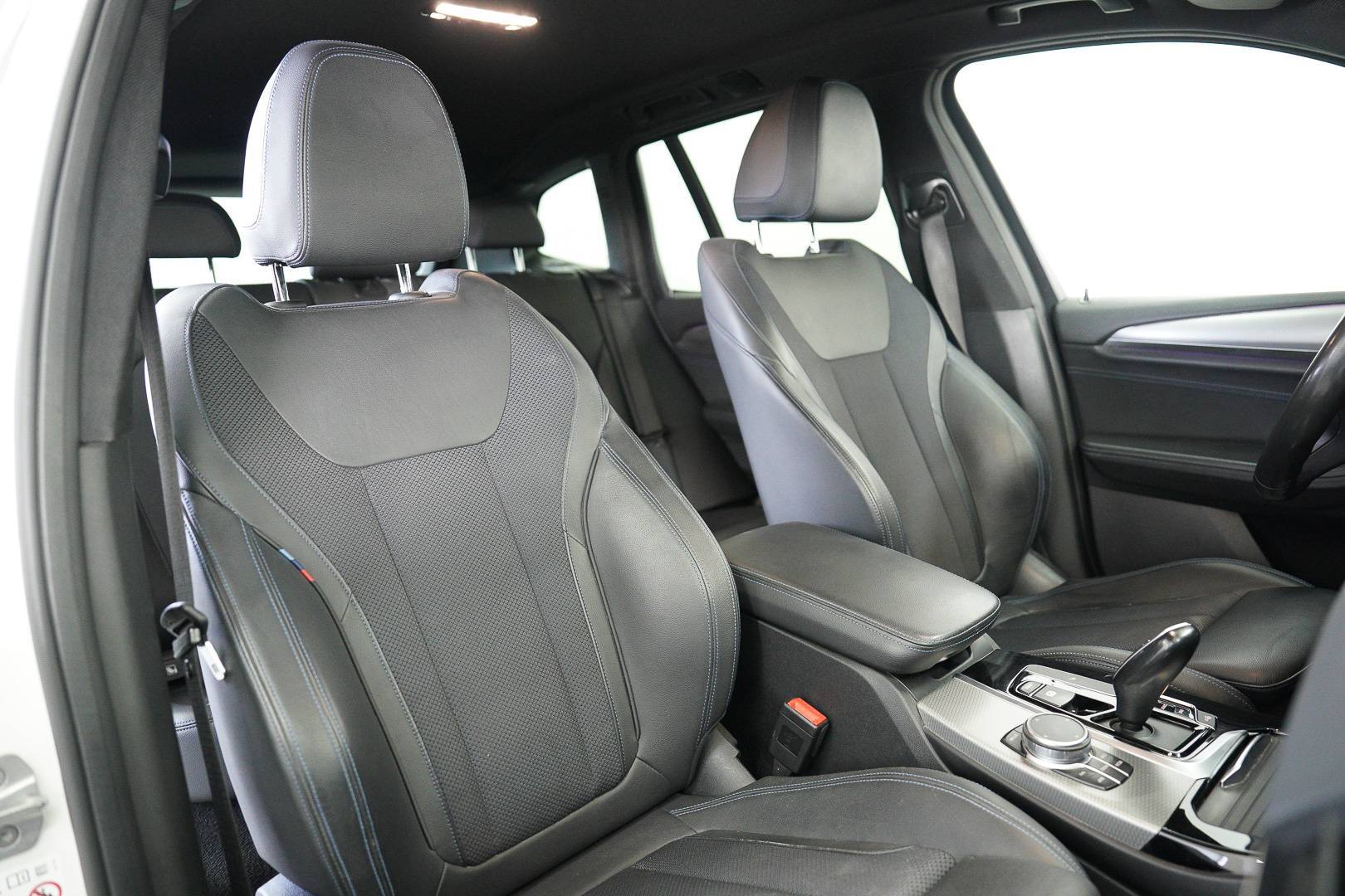 BMW X3 - Foto 25