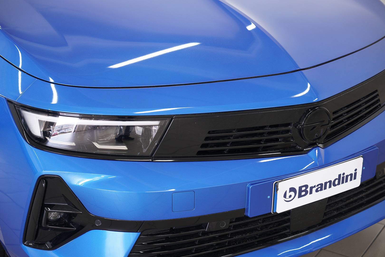 OPEL Nuova Astra - Foto 4