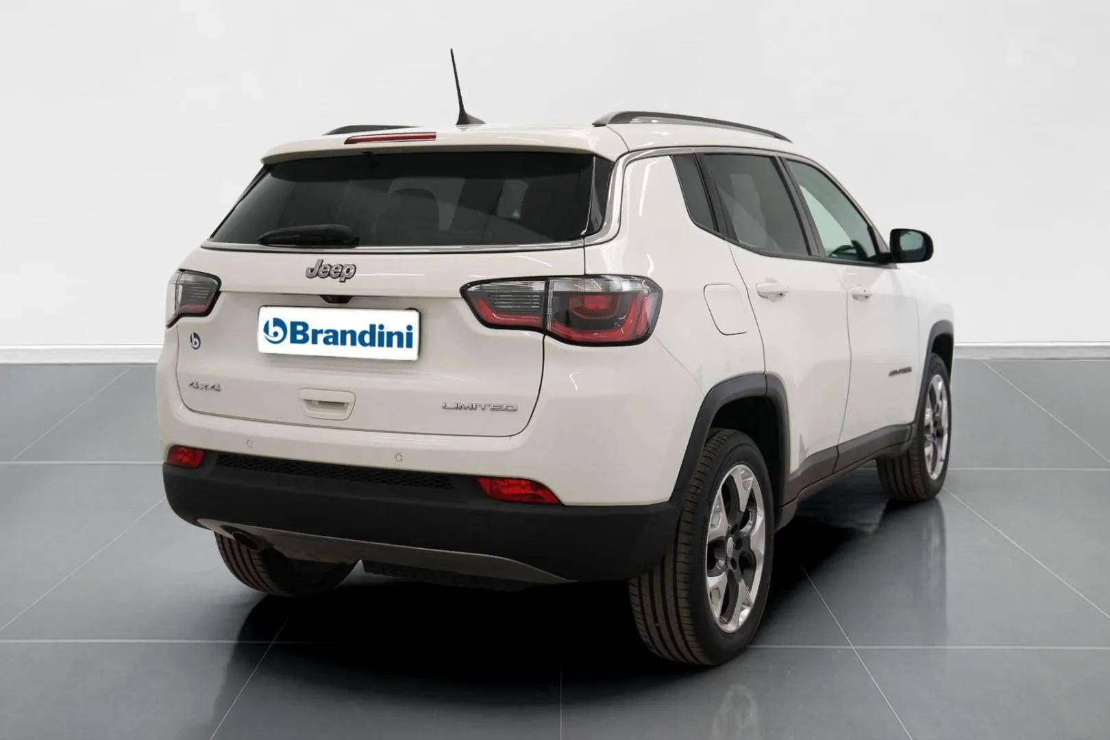 JEEP Compass - Foto 8