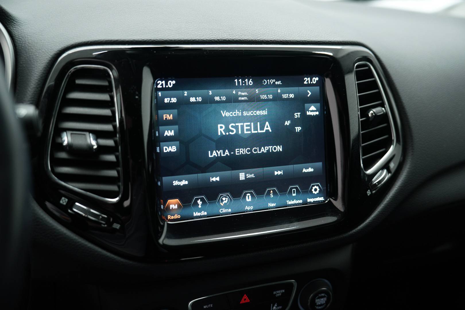 JEEP Compass - Foto 16