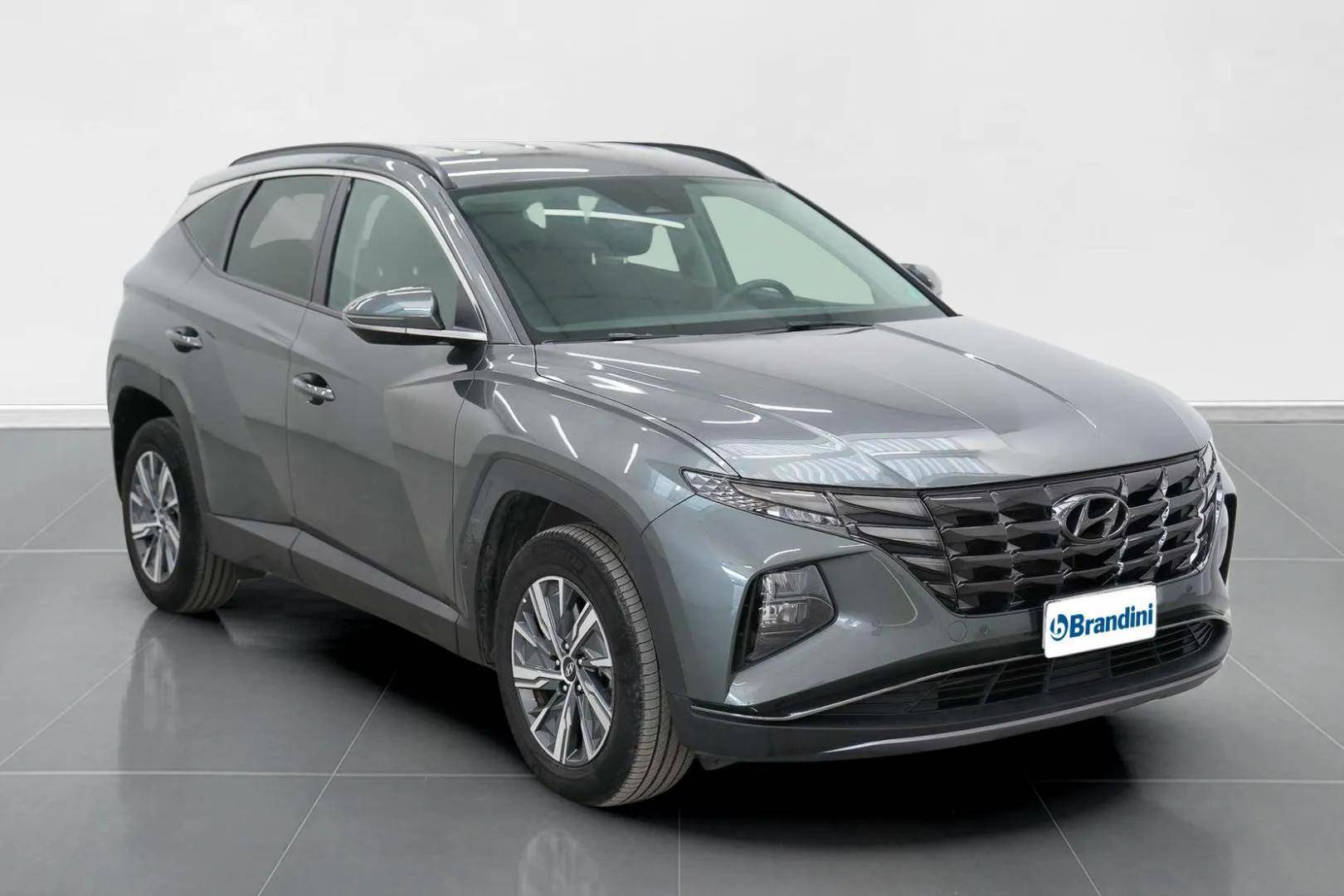 HYUNDAI Tucson - Foto 3