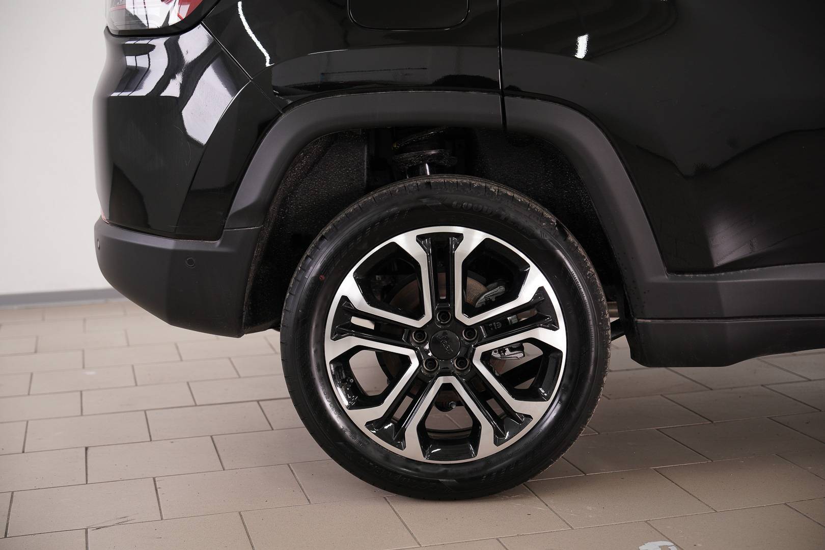 JEEP Compass - Foto 7