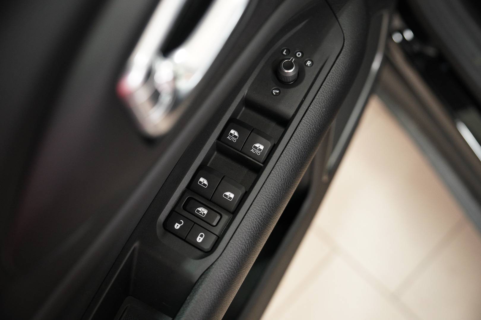JEEP Compass - Foto 10