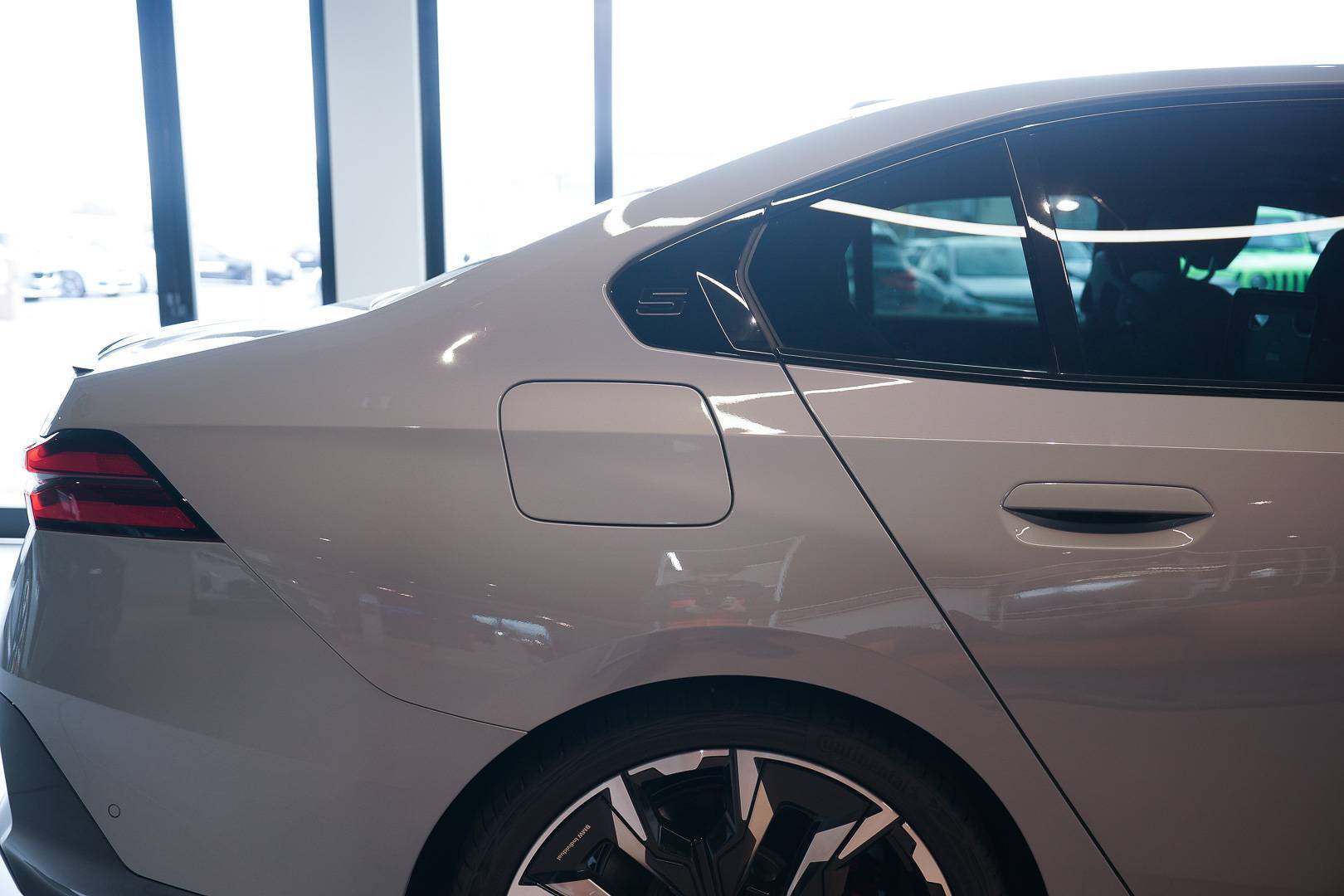 BMW Serie 5 - Foto 6