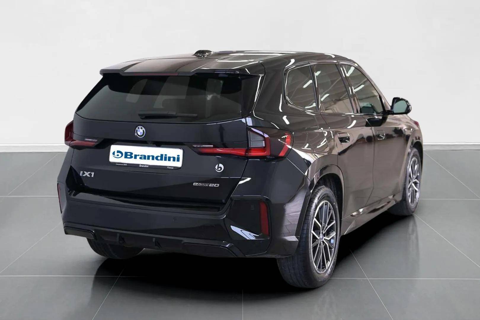 BMW X1 iX1 edrive 20 usata in pronta consegna - Brandini