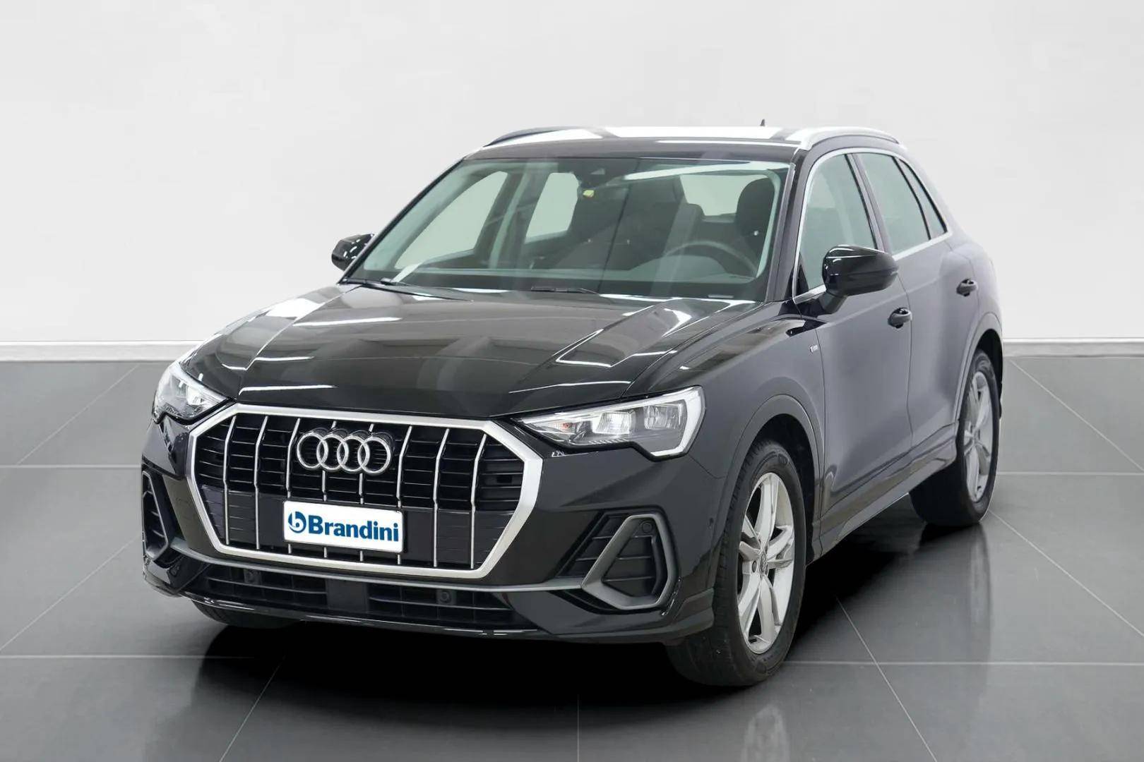 AUDI Q3 - Foto 1