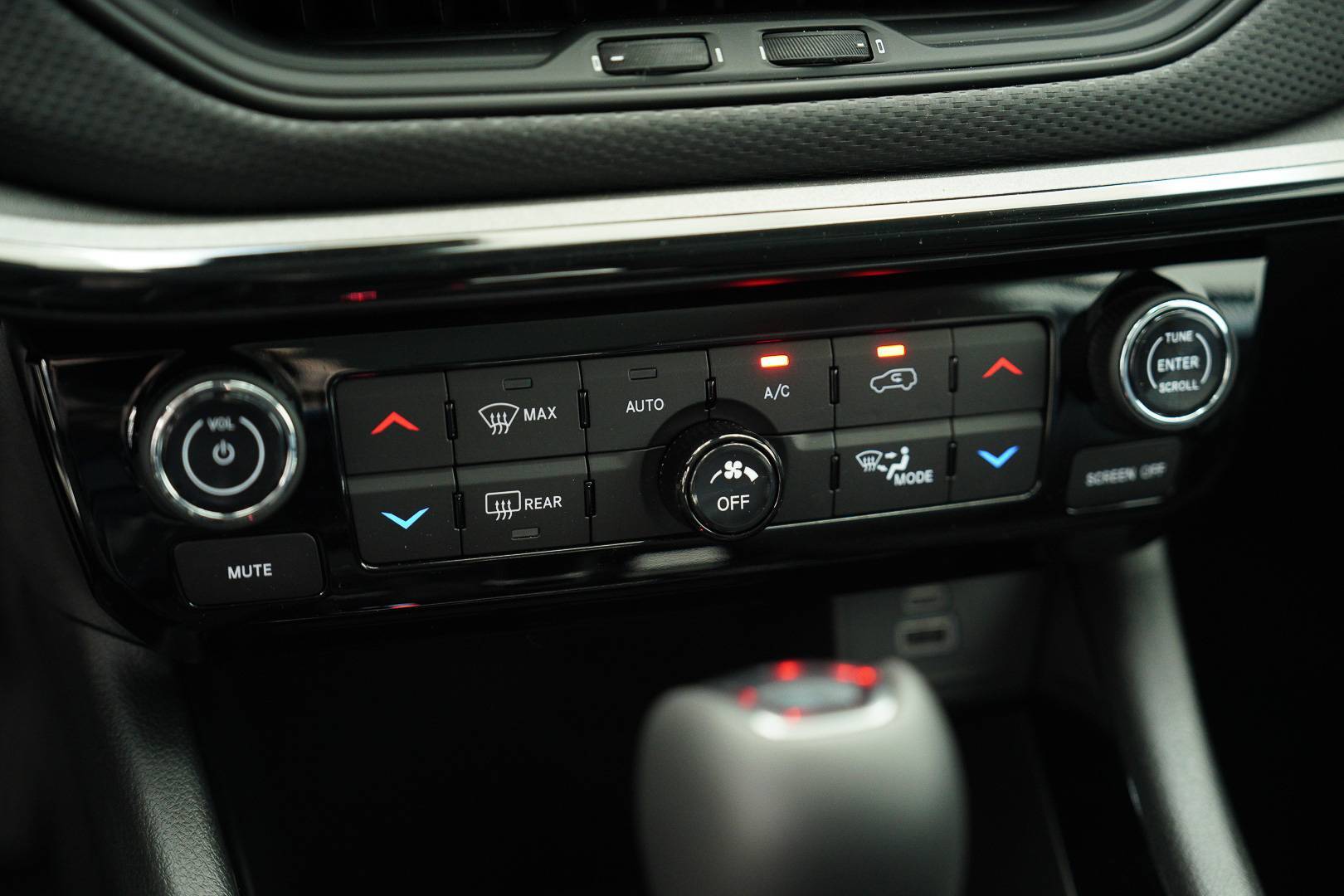 JEEP Compass - Foto 17