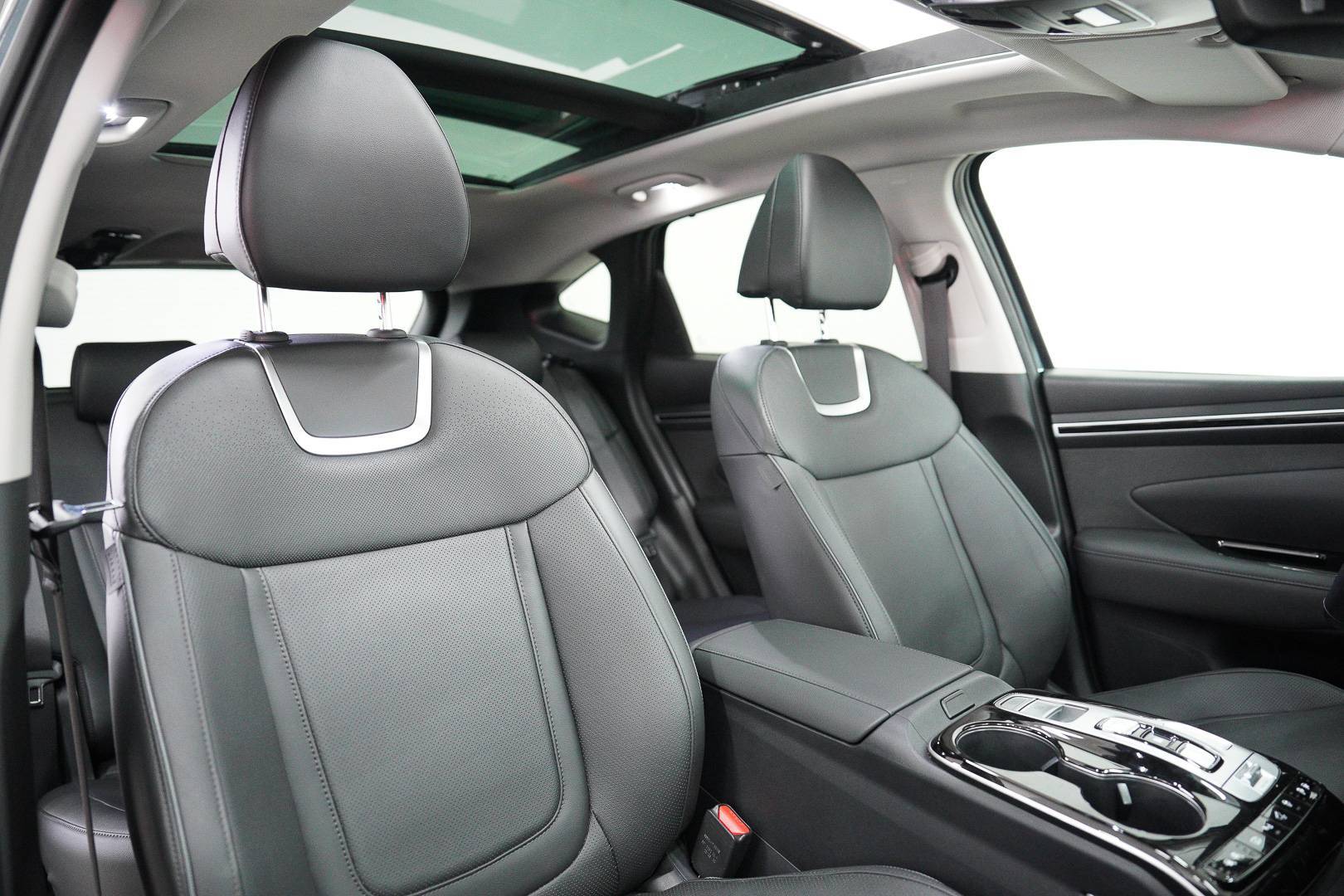 HYUNDAI Tucson - Foto 23