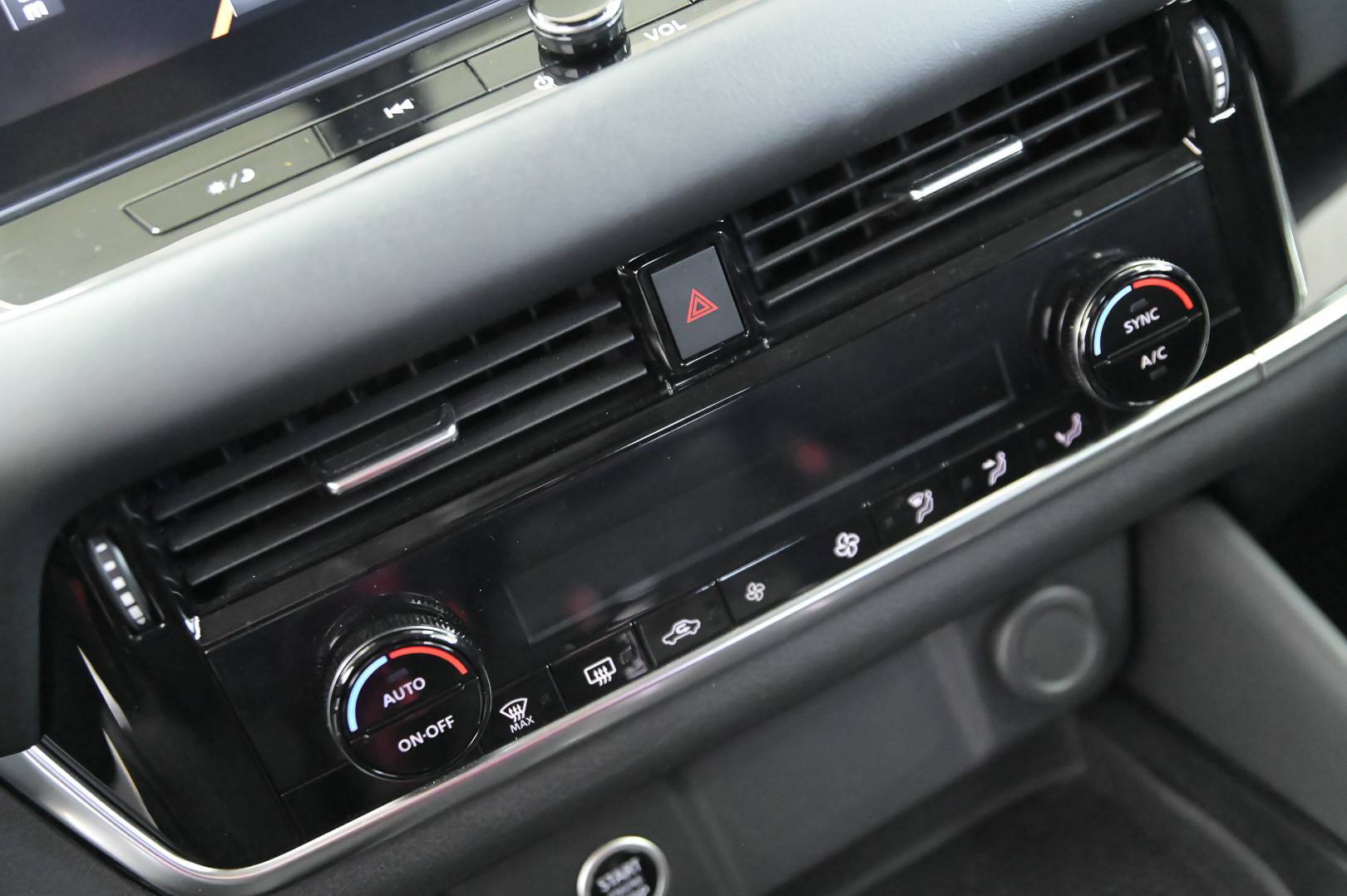 NISSAN Qashqai - Foto 20