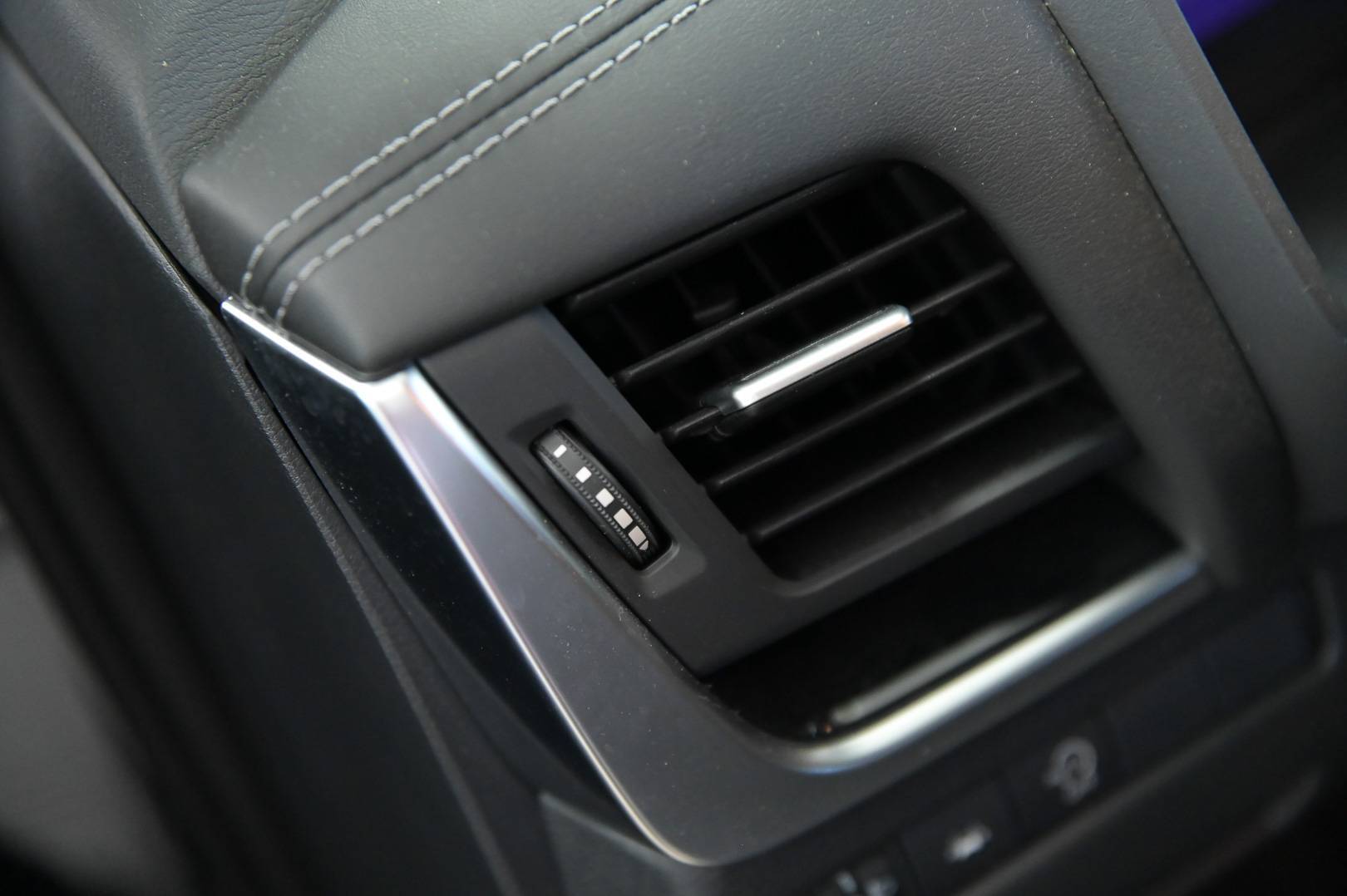 NISSAN Qashqai - Foto 11