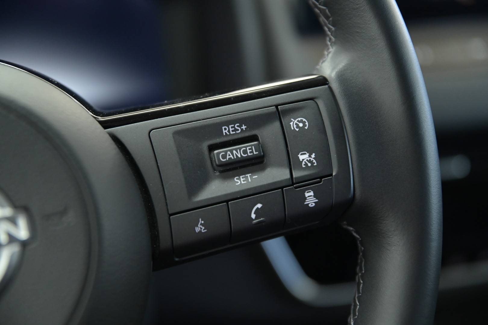 NISSAN Qashqai - Foto 17