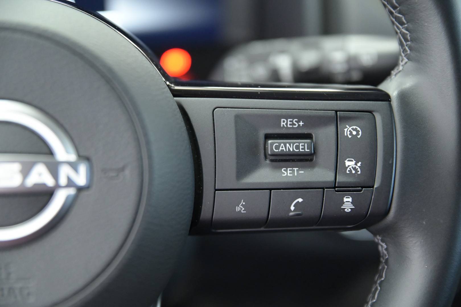 NISSAN Qashqai - Foto 15