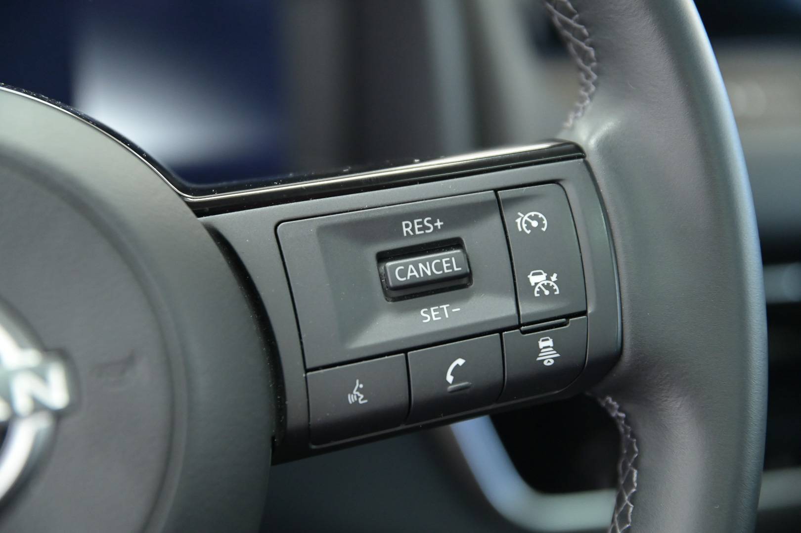 NISSAN Qashqai - Foto 16