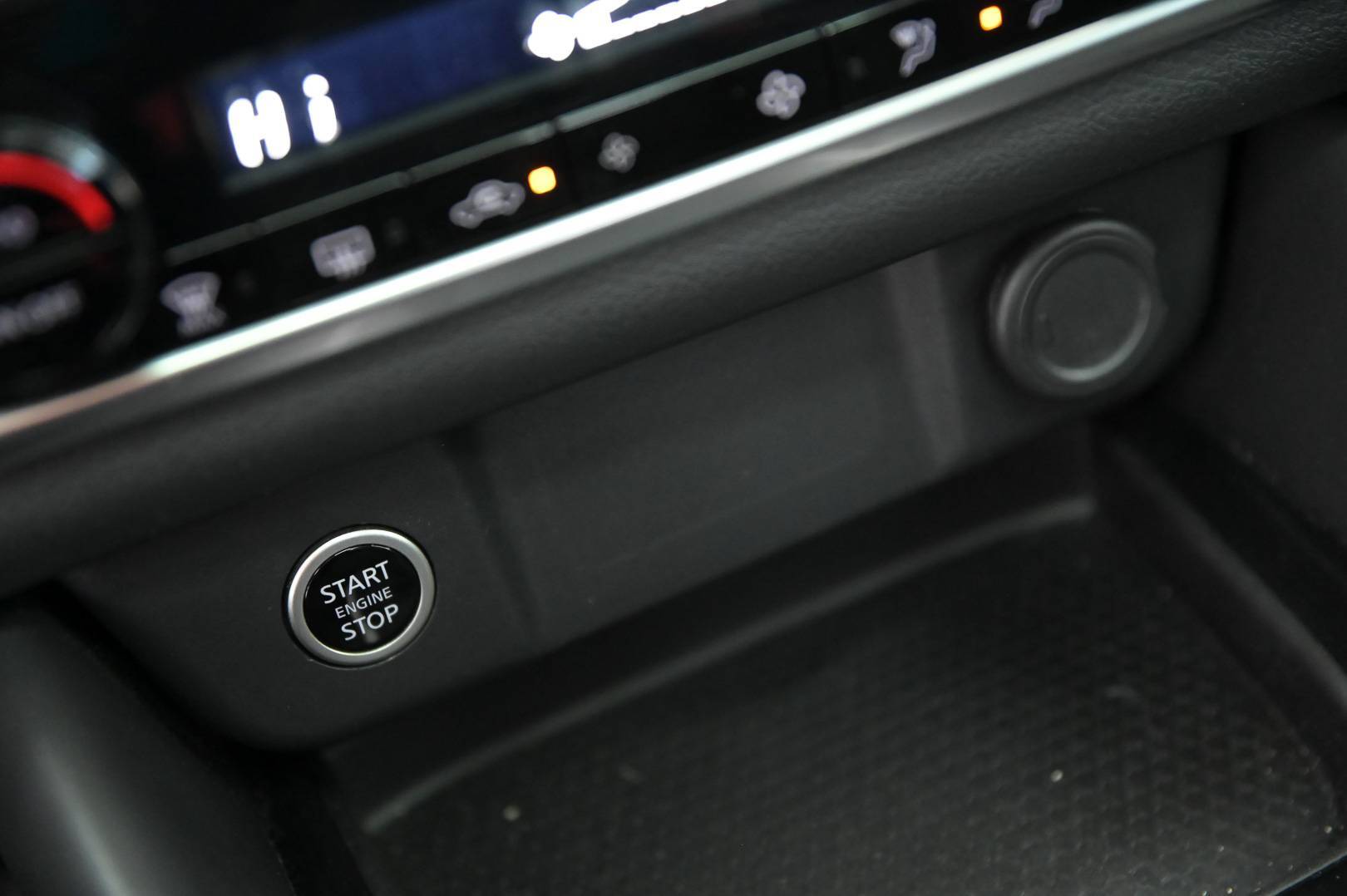 NISSAN Qashqai - Foto 25