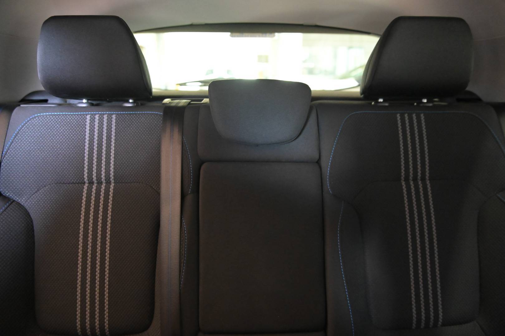 RENAULT Megane - Foto 24