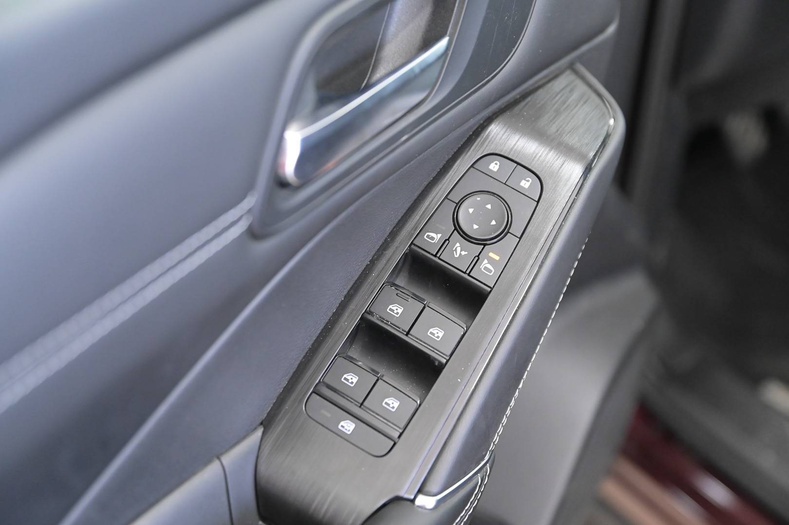 NISSAN Qashqai - Foto 10