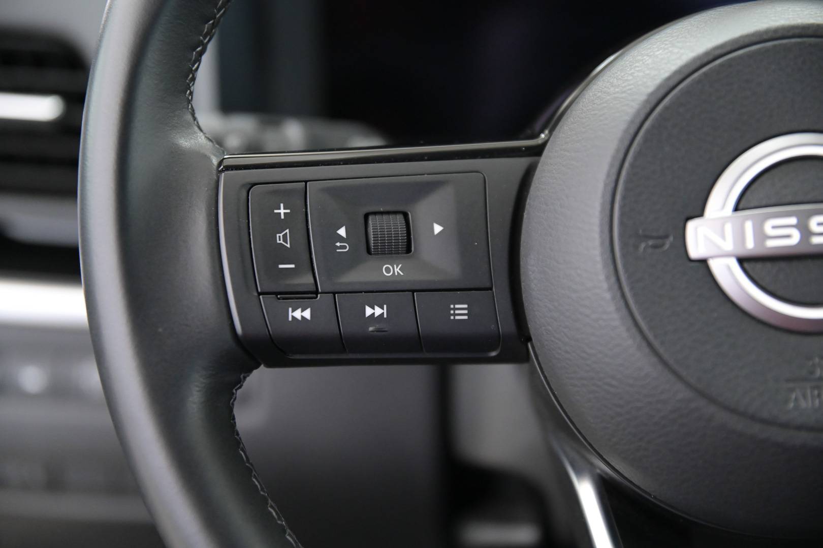 NISSAN Qashqai - Foto 15