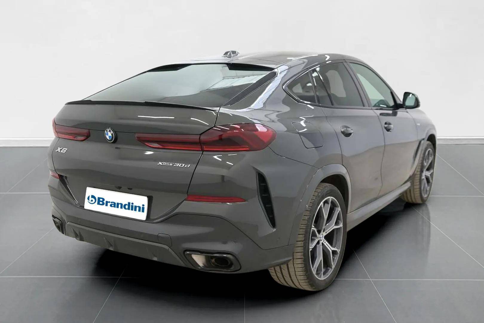BMW X6 - Foto 4