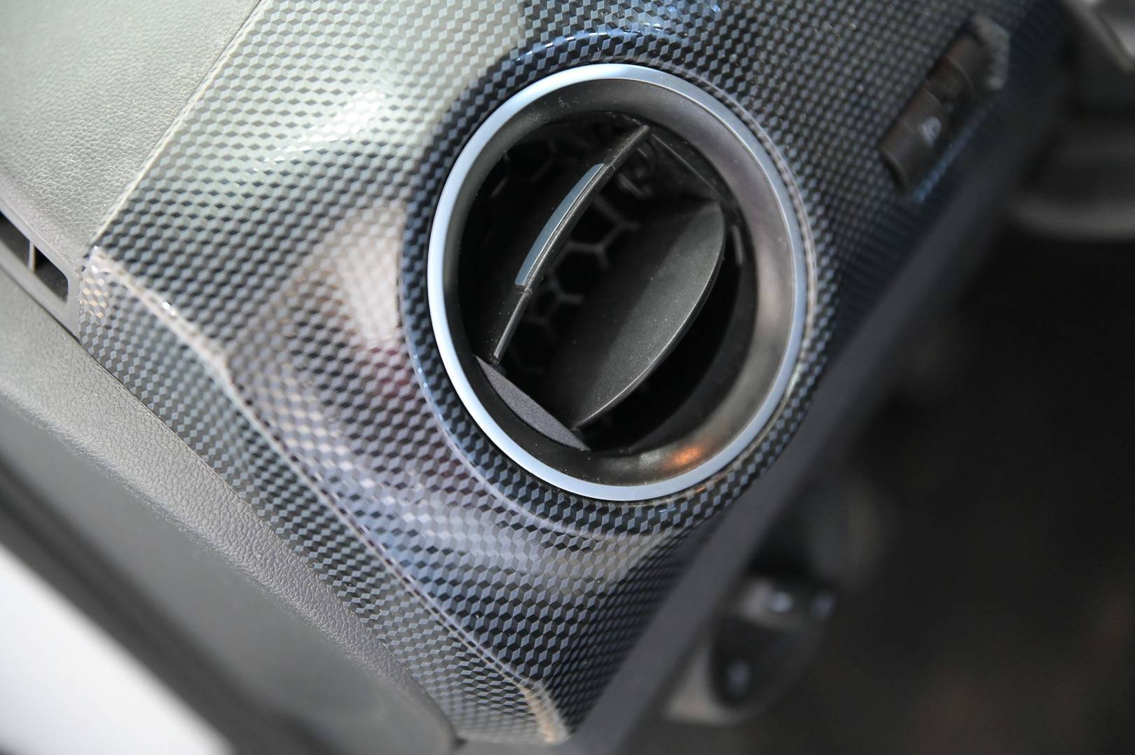 VOLKSWAGEN up! - Foto 11