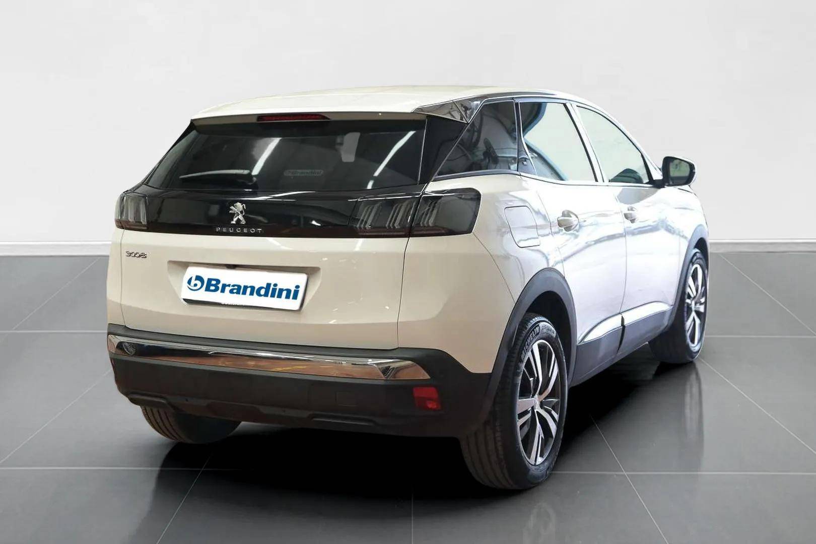 PEUGEOT 3008 - Foto 4