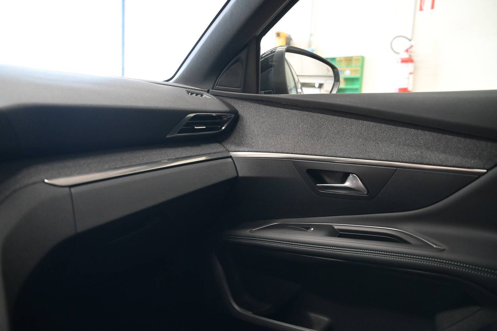 PEUGEOT 3008 - Foto 12