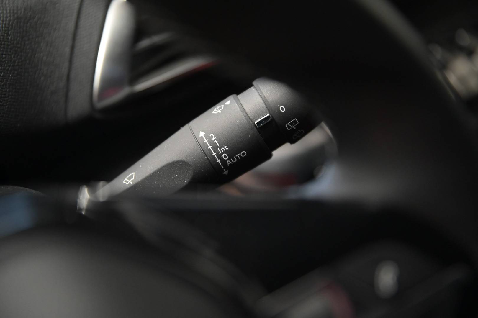 PEUGEOT 3008 - Foto 17