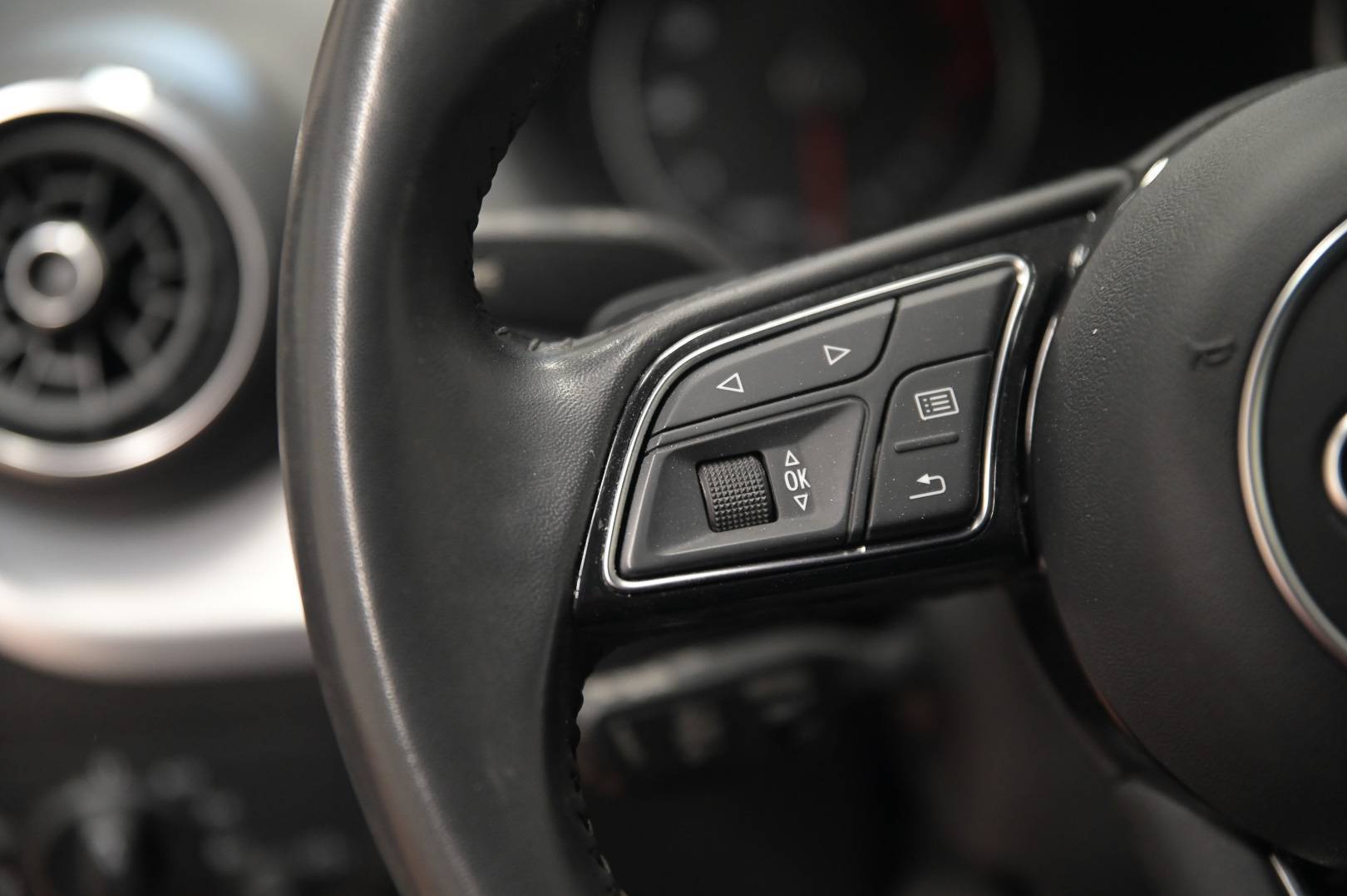 AUDI Q2 - Foto 16