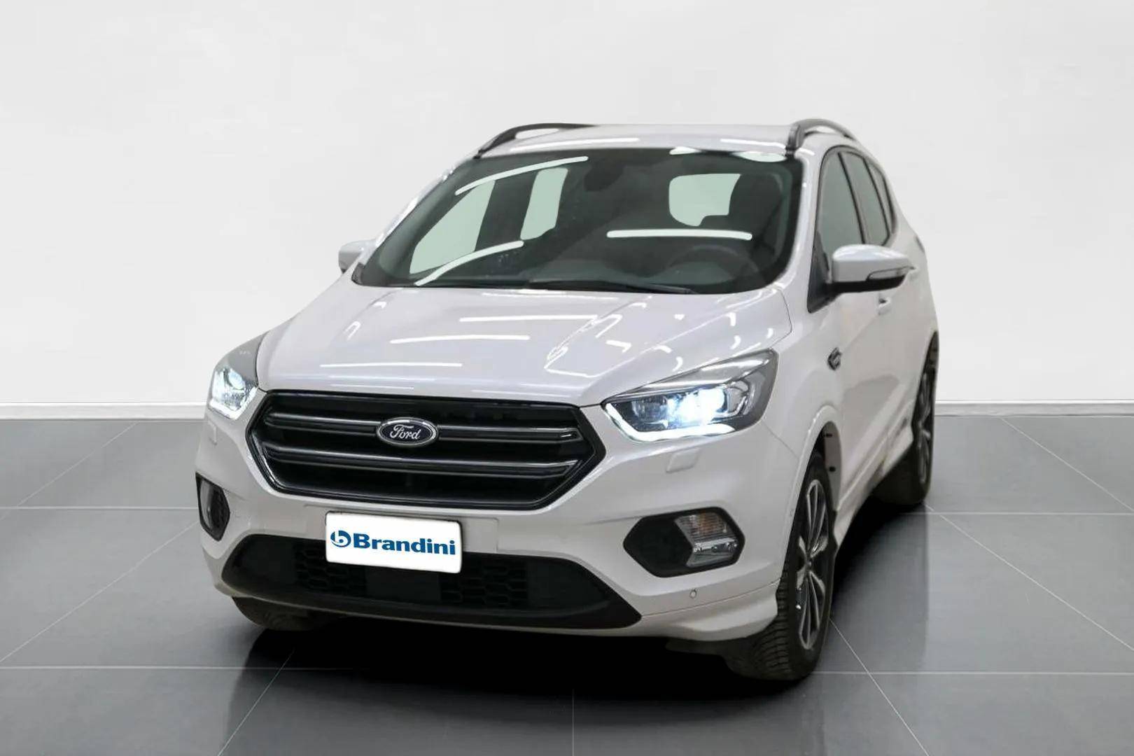 FORD Kuga - Foto 1