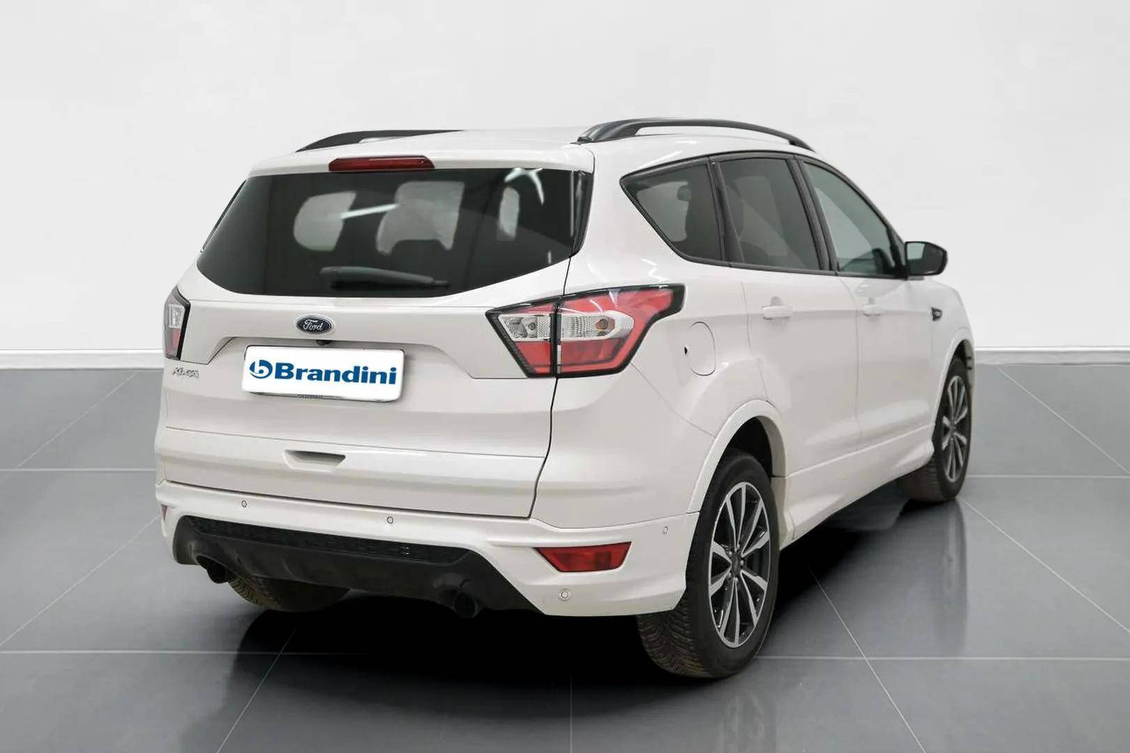 FORD Kuga - Foto 4