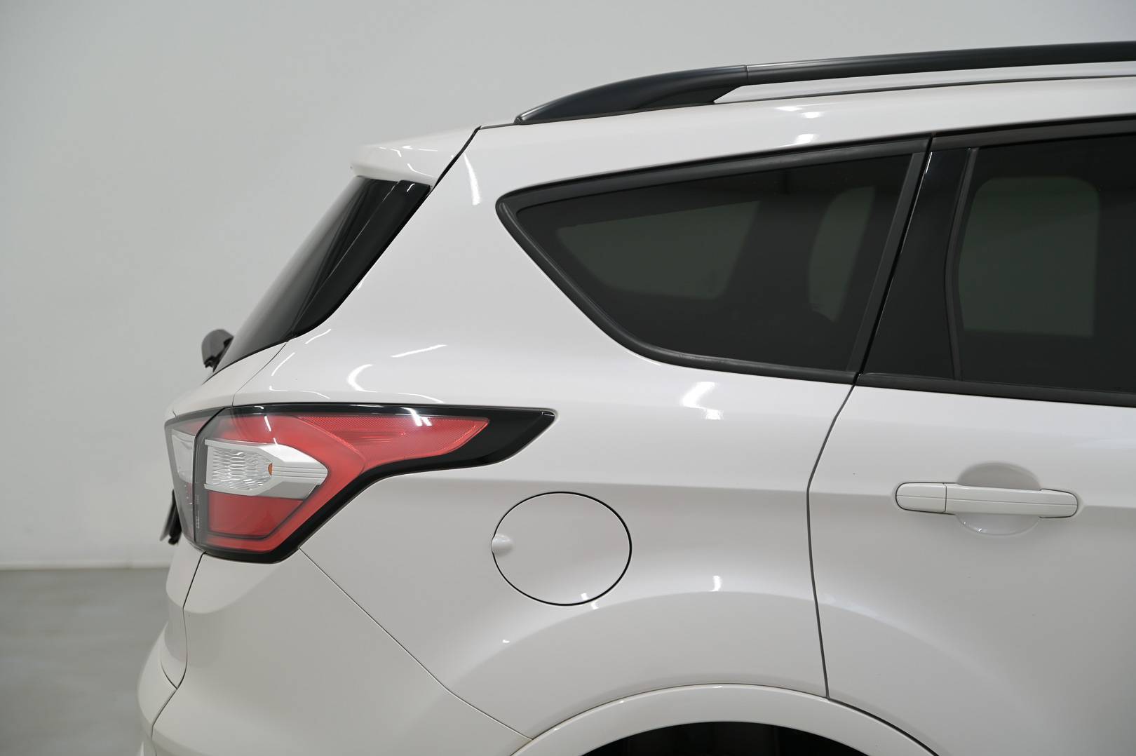 FORD Kuga - Foto 9