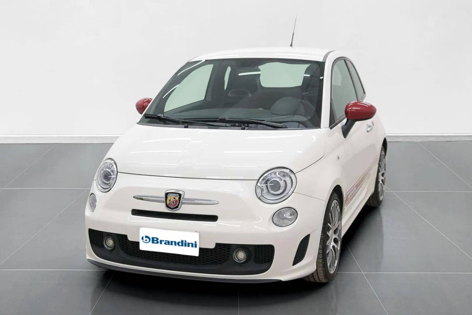 ABARTH 695C - Foto 1