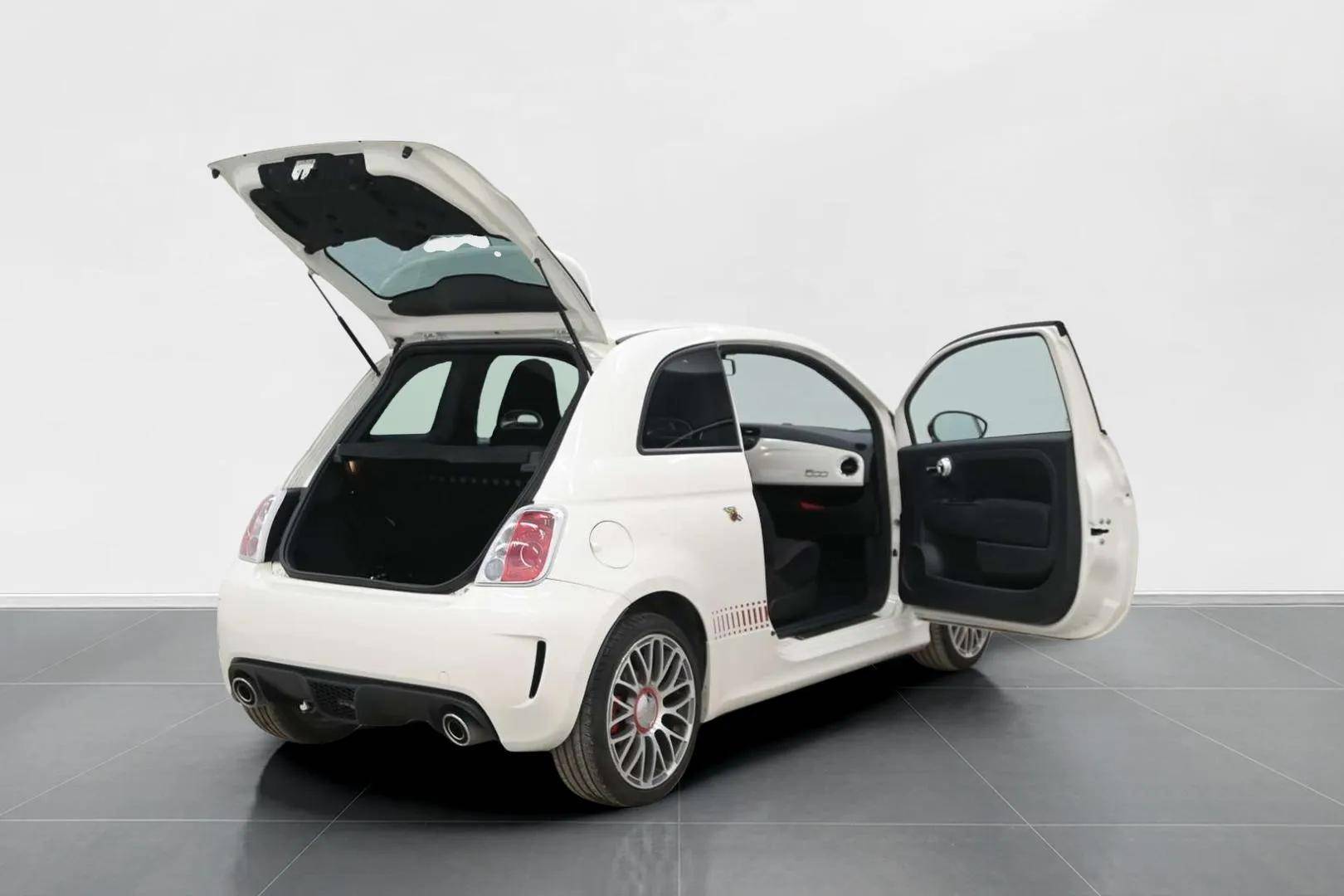 ABARTH 695C - Foto 5