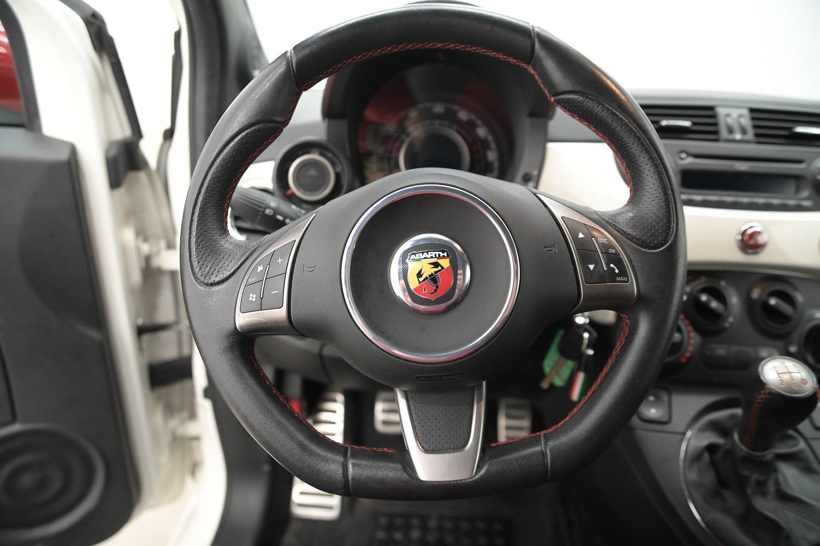 ABARTH 695C - Foto 14