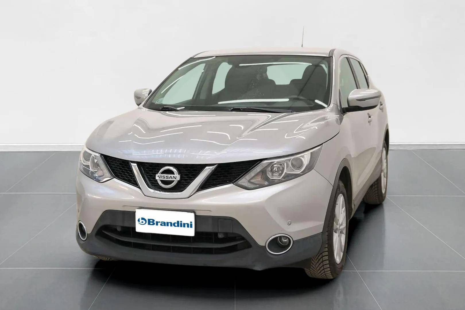 NISSAN Qashqai - Foto 1