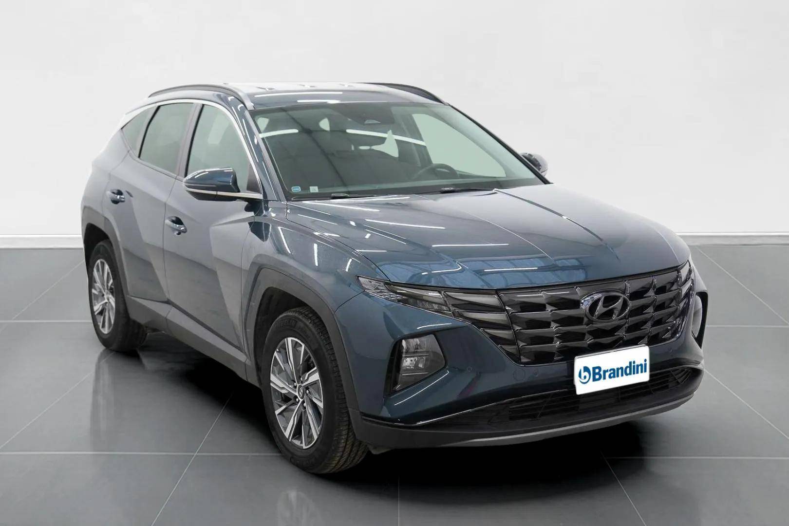 HYUNDAI Tucson - Foto 3