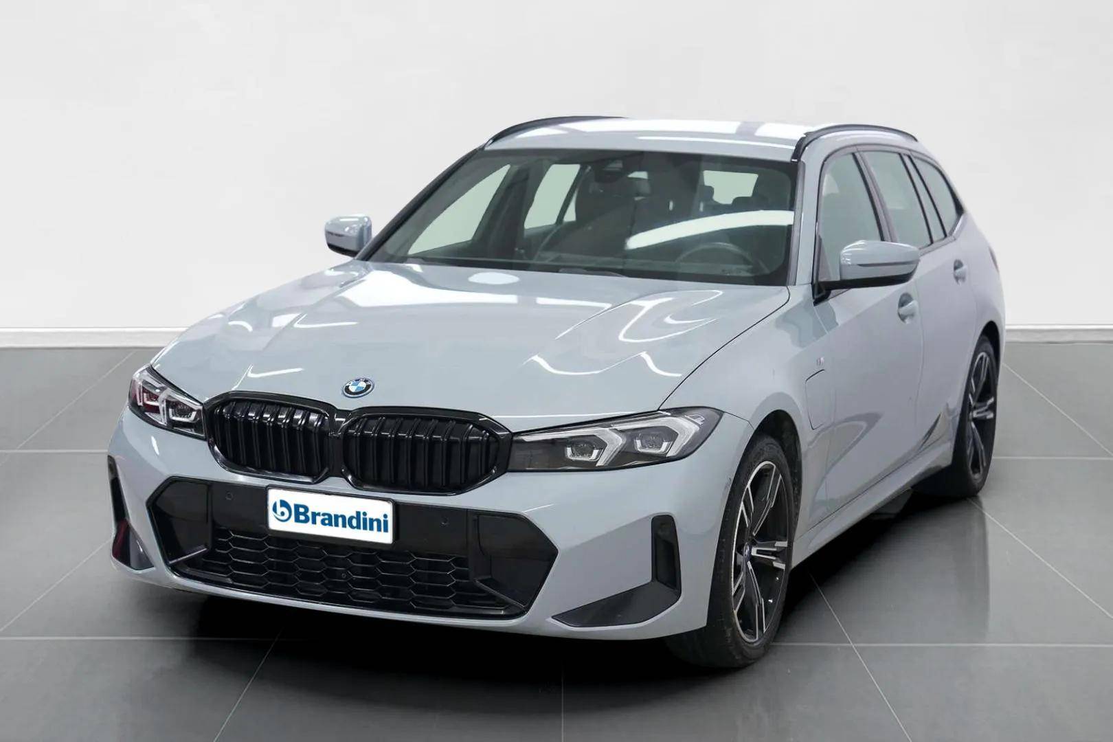BMW Serie 3 Touring - Foto 1