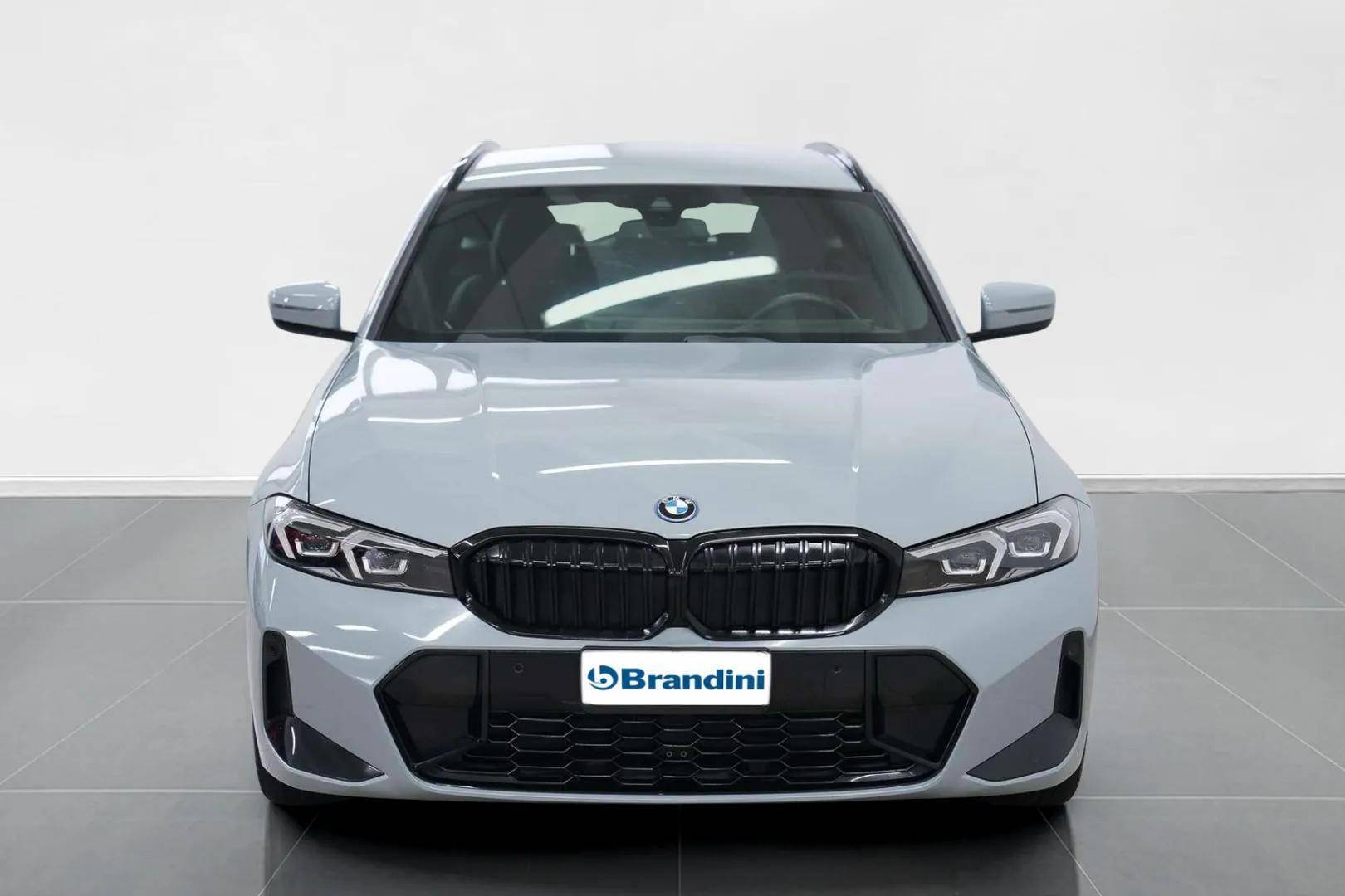 BMW Serie 3 Touring - Foto 2
