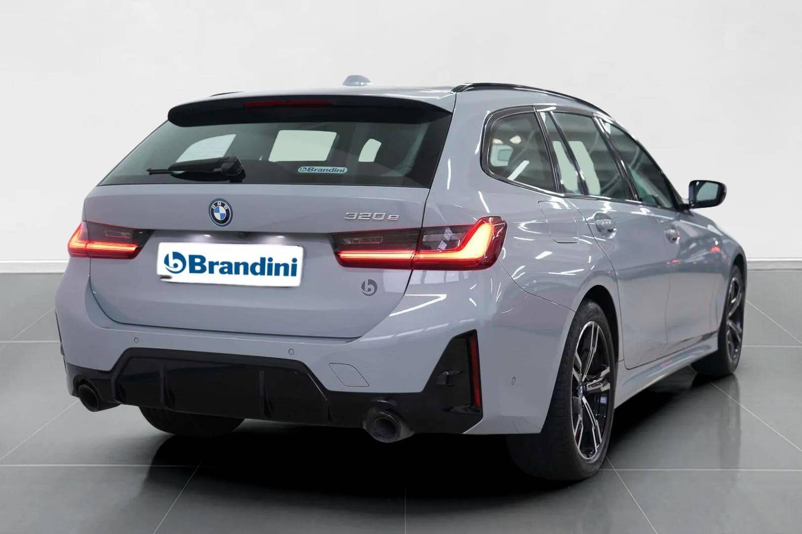 BMW Serie 3 Touring - Foto 8